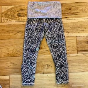Lululemon leggings, foldover, mid calf length